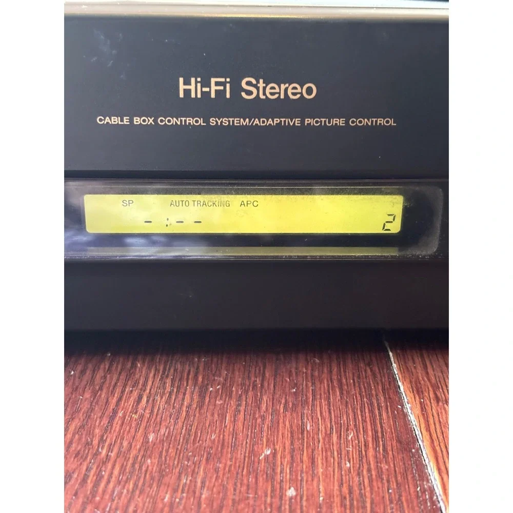 Sony SLV-770HF Hi-Fi Stereo VHS VCR Player 4-Head Remote and Manual Tested